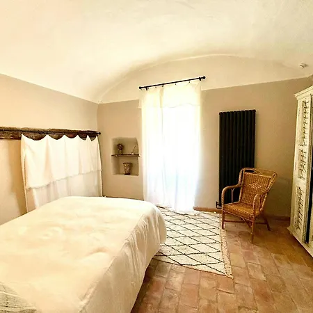 18th-century Mill With Tennis Near Uzes * Les Mages